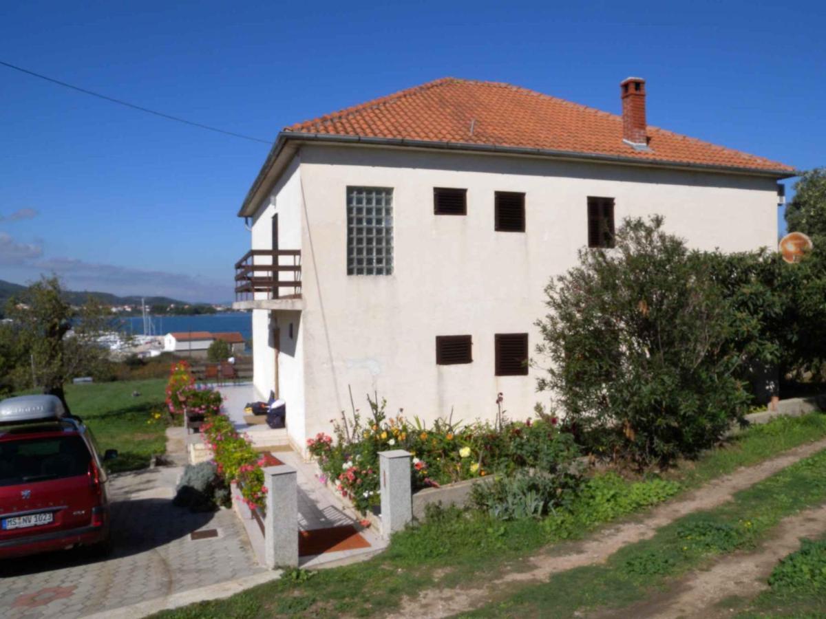 Apartment Pasman 1 Dış mekan fotoğraf